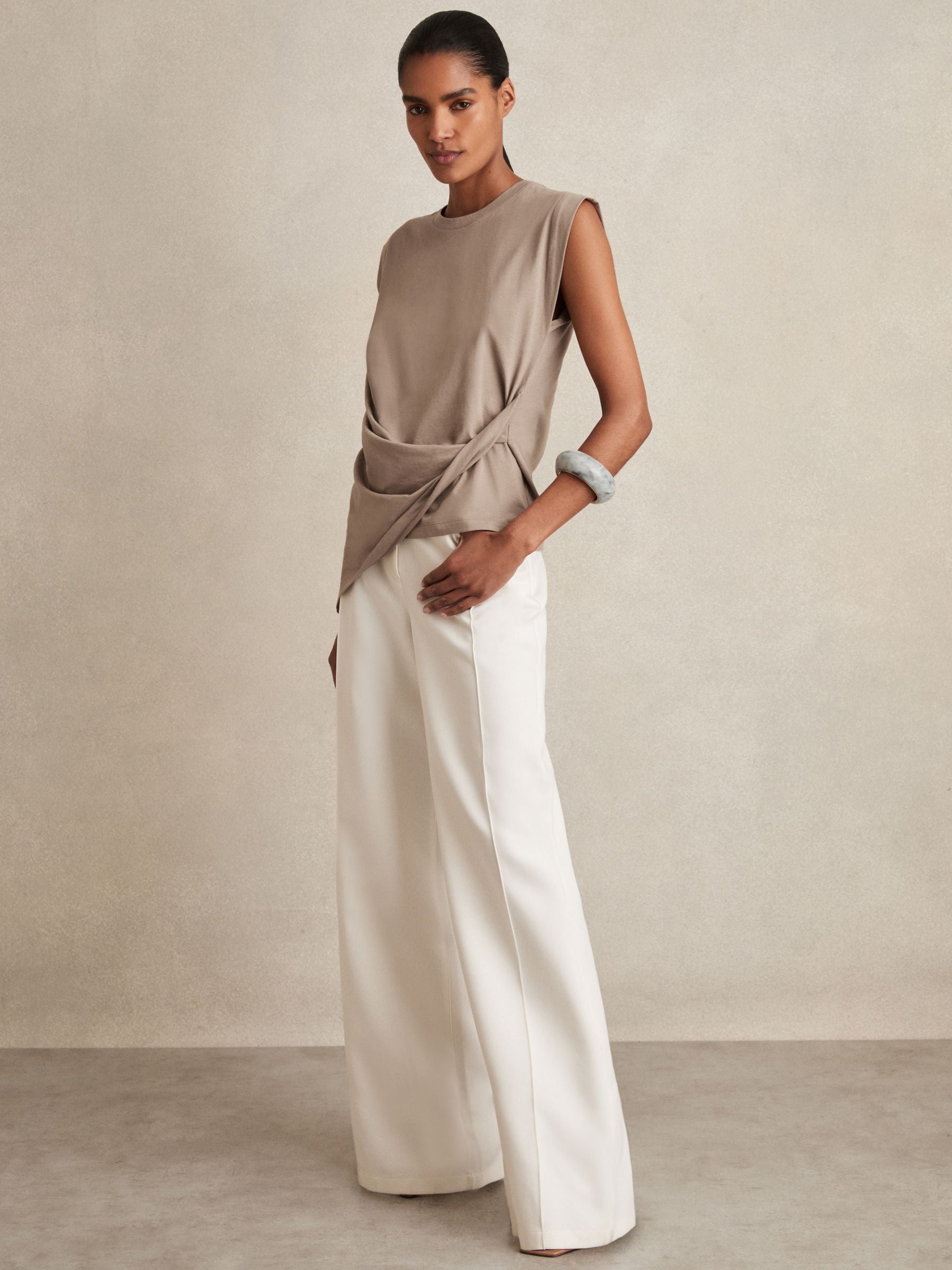 Tilly Cotton Drape T-Shirt in Cream